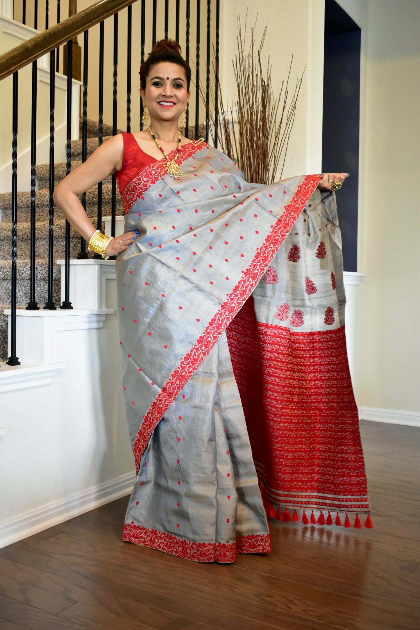 Handmade Grey Assam Tussar Silk Saree with Red Floral Motifs