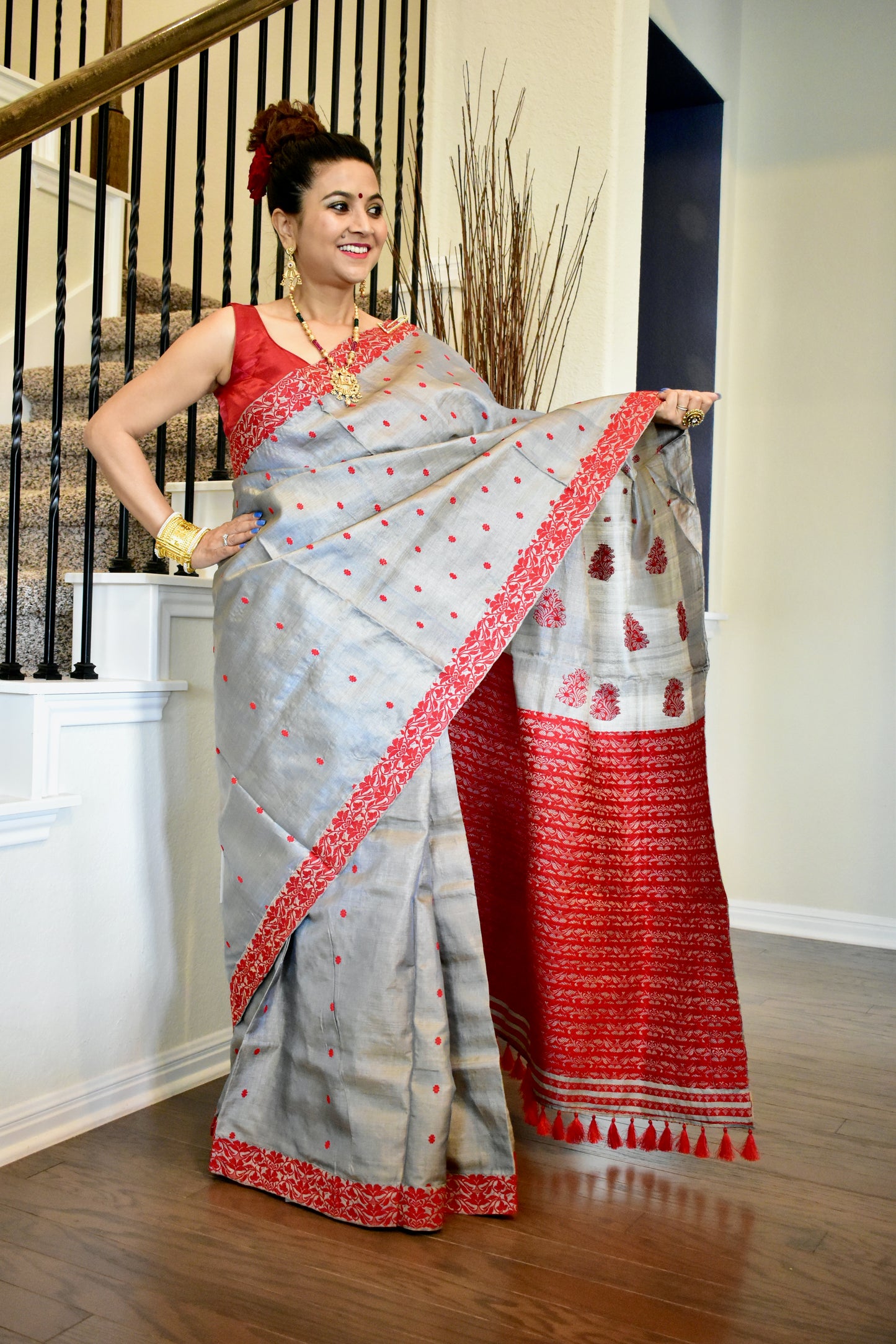 Handmade Grey Assam Tussar Silk Saree with Red Floral Motifs