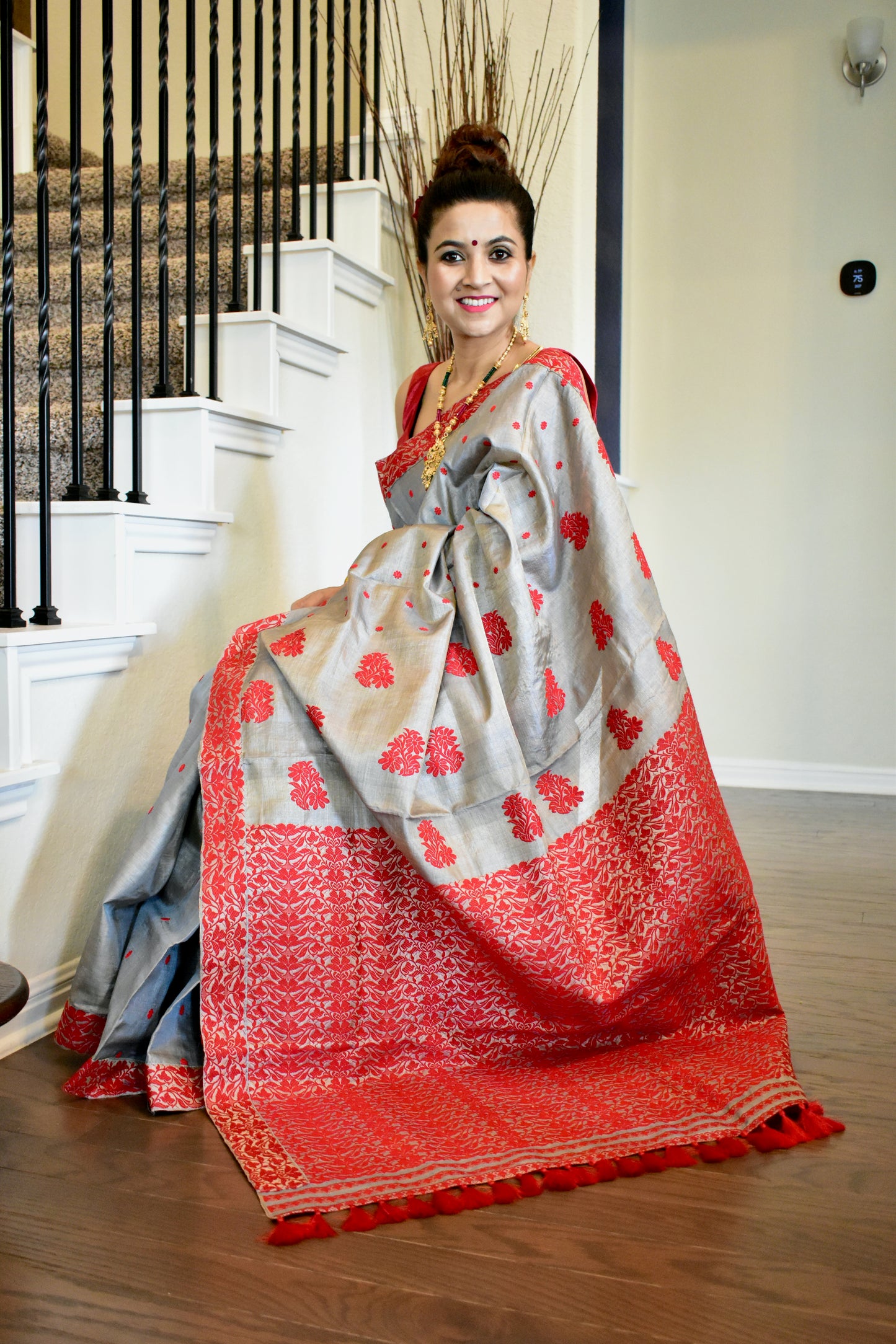Handmade Grey Assam Tussar Silk Saree with Red Floral Motifs